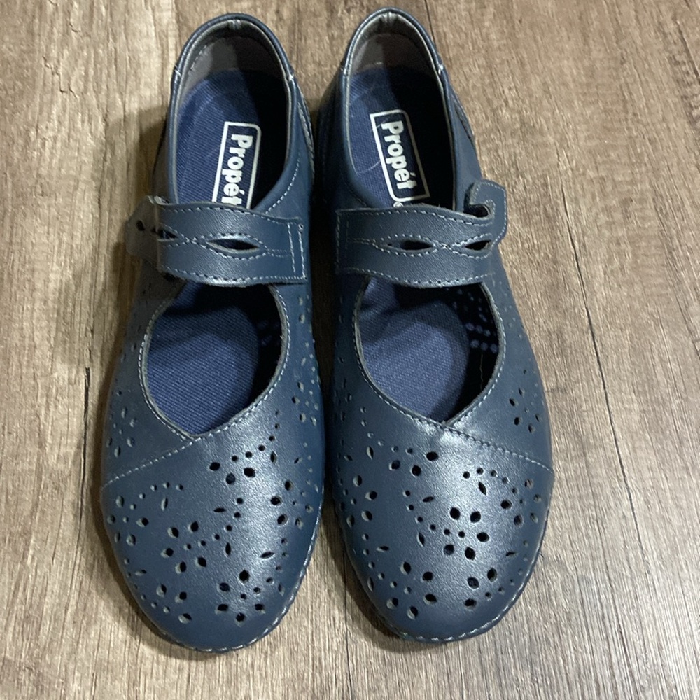 Propet Calista, 8.5, Blue, Leather, Comfort Shoes, Mary Janes, Velcro Close, GUC